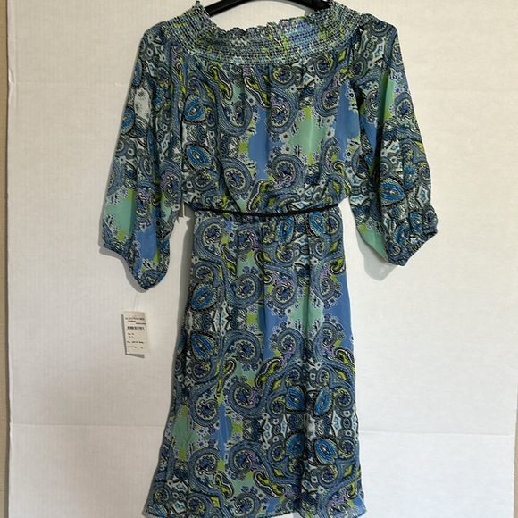 Eliza J Smocked Off-the-Shoulder Paisley Dress Sz 4 Knee Length - Picture 2 of 7